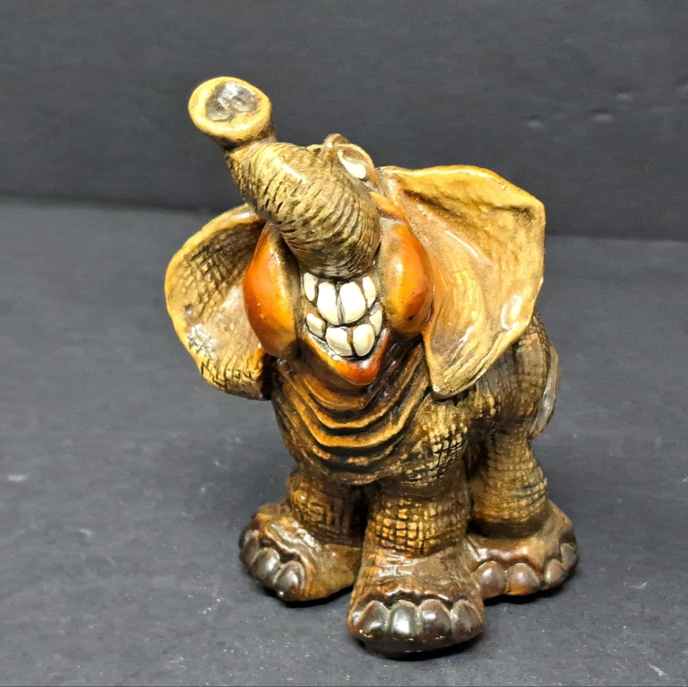 Disney Artist John Raya’s Beasties Of The Kingdom Harry Elephant Figurine